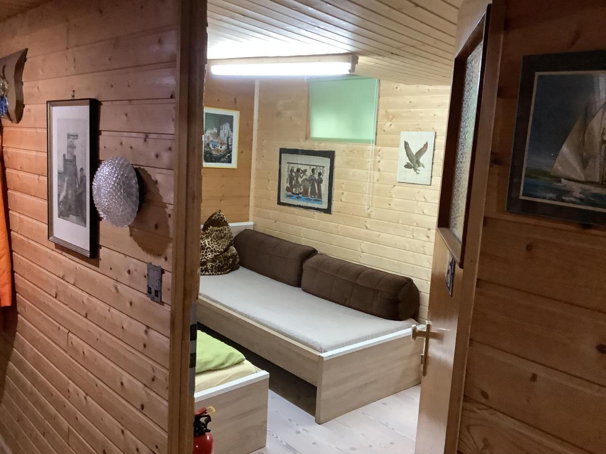 Gemuetliches Zimmer Im Seterant/Untergeschoss Essen Exterior foto