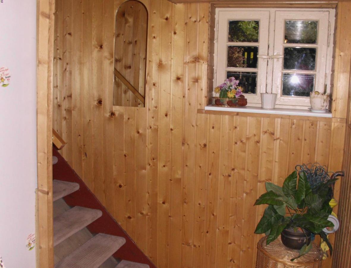 Gemuetliches Zimmer Im Seterant/Untergeschoss Essen Exterior foto
