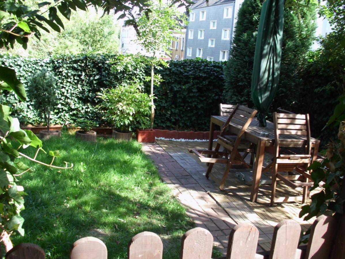 Gemuetliches Zimmer Im Seterant/Untergeschoss Essen Exterior foto
